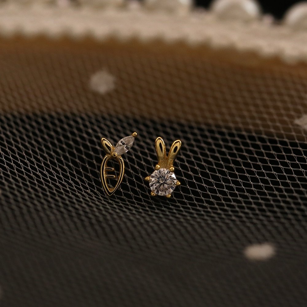 Closeup of the Rabbit and Carrot Studs.